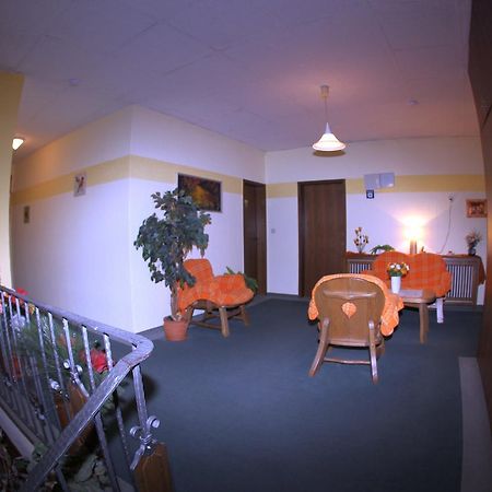 Zum Lowen Hotel ヴァイターシュタット エクステリア 写真