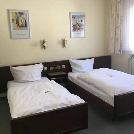 Zum Lowen Hotel ヴァイターシュタット エクステリア 写真